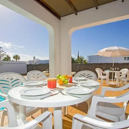 Villa Villa Benjamin, Spacious 5 Bed In Los Mojones
