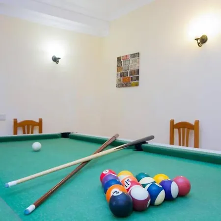 Villa Benjamin, Spacious 5 Bed In Los Mojones * Puerto del Carmen (Lanzarote)